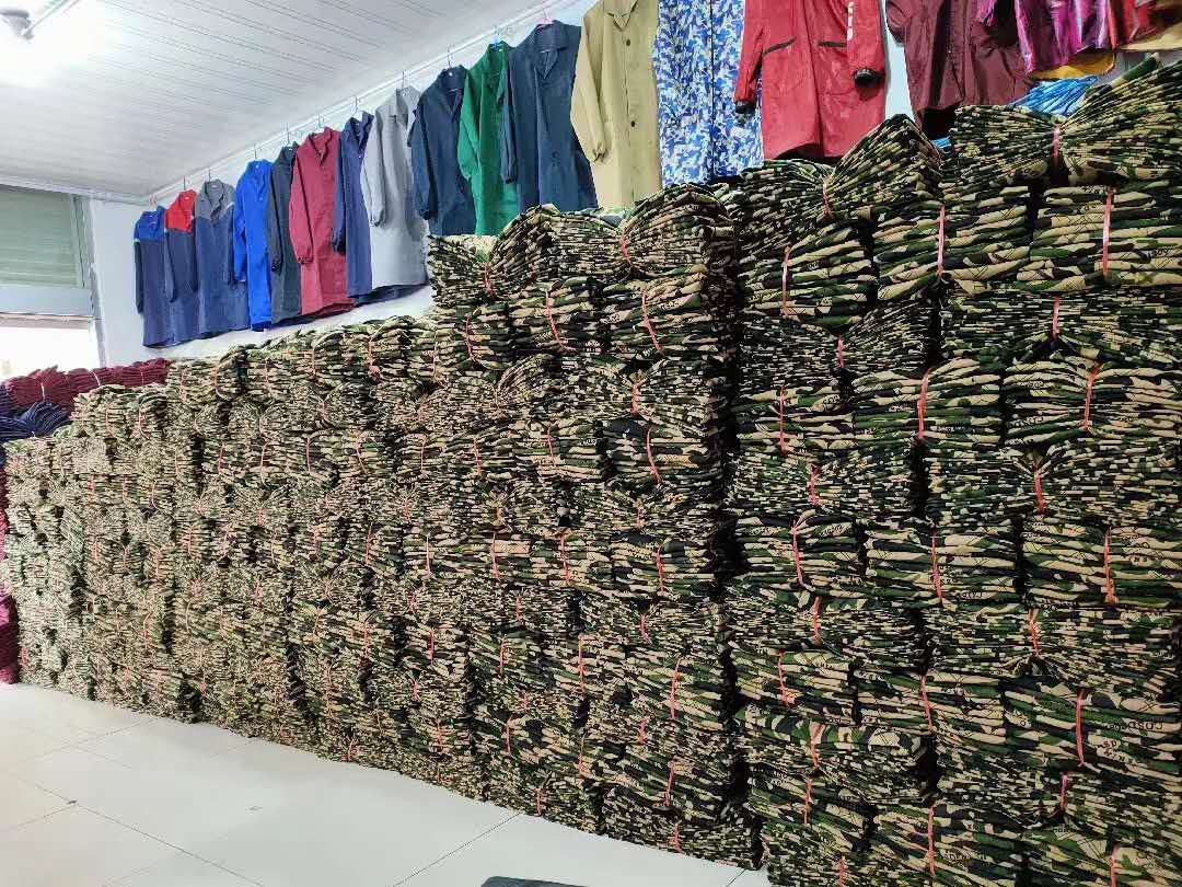 青岛迷彩大褂工作服价格优惠
