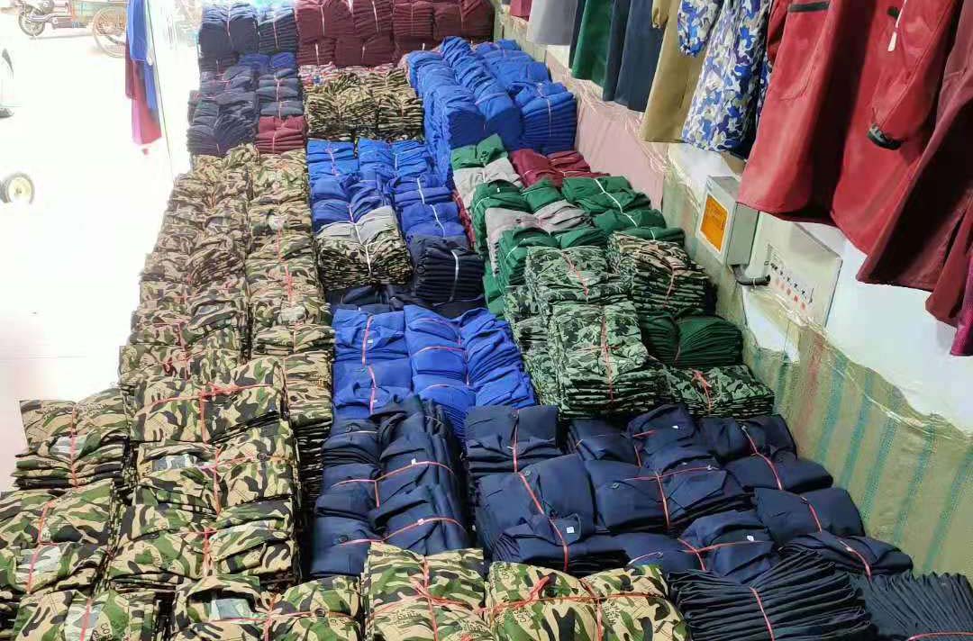 大褂子工作服一般使用什么布料
